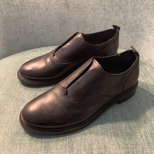 Frye Kelly CVO Black Leather Oxfords
